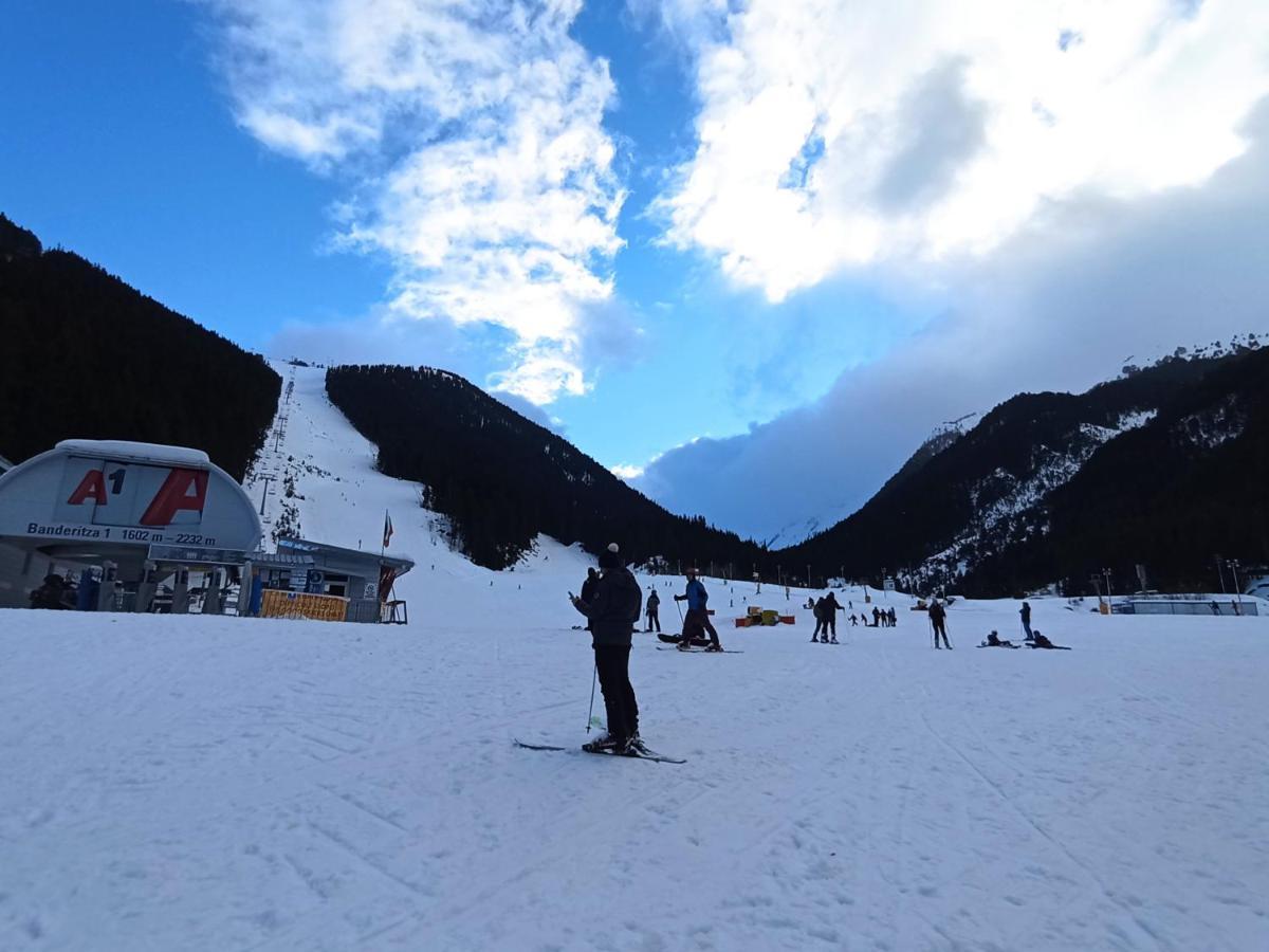 Hotel Riskyoff Bansko Exteriör bild