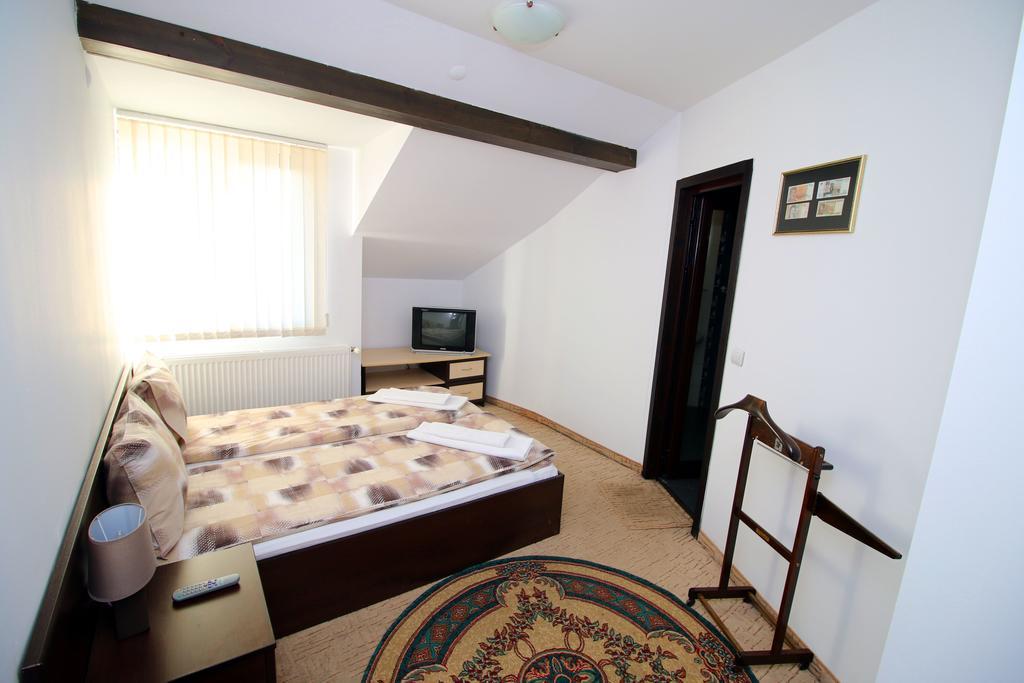 Hotel Riskyoff Bansko Exteriör bild