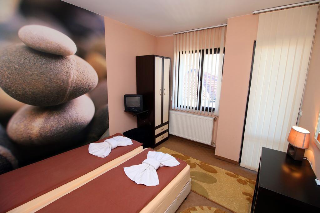 Hotel Riskyoff Bansko Exteriör bild