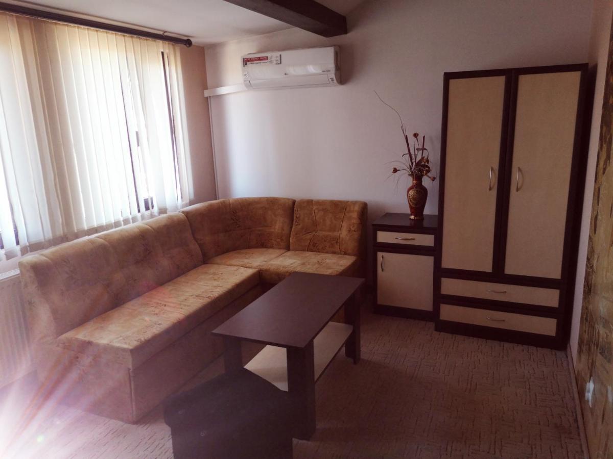 Hotel Riskyoff Bansko Exteriör bild